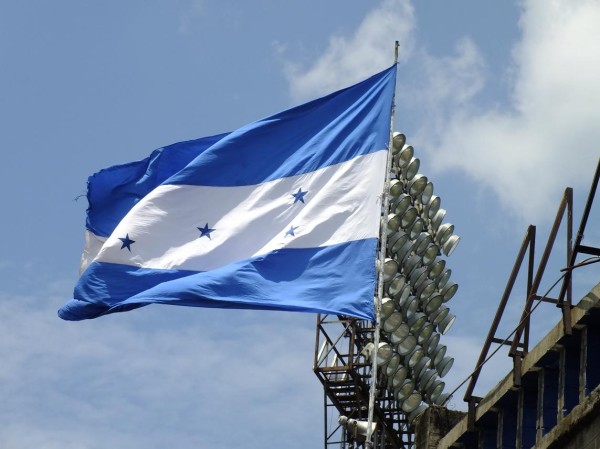 Flaga Hondurasu. fot. Arkadiusz Rataj