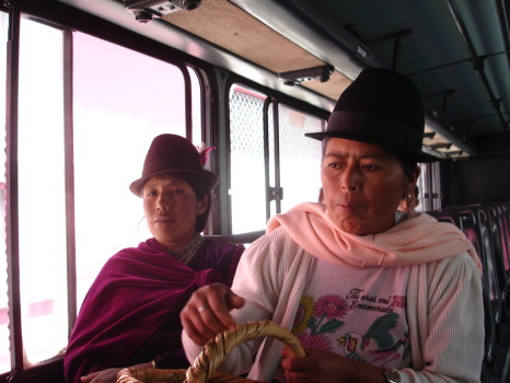 Indianki w autobusie/ fot. Marcin Plewka